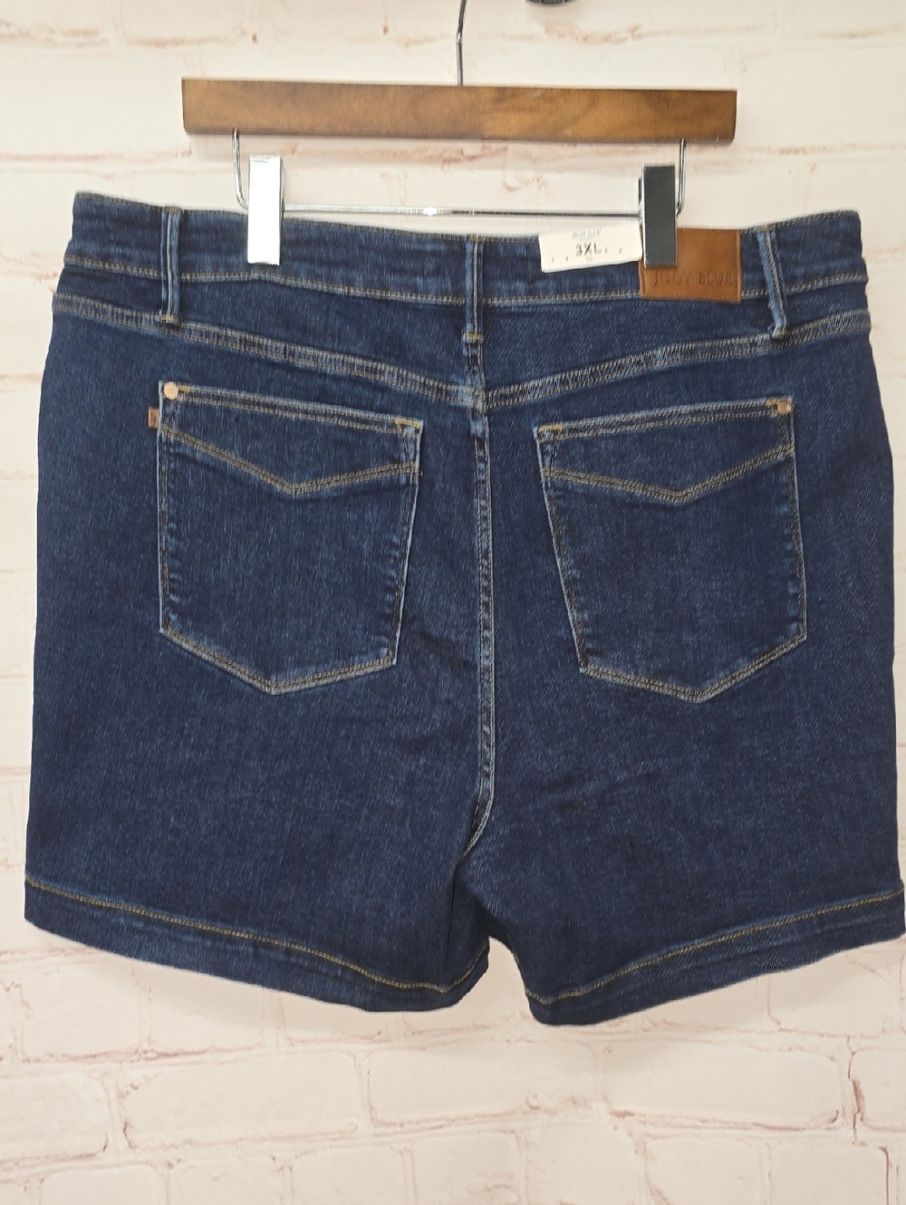 Judy Blue High-Rise Tummy Control Dark Blue Denim Shorts Womens Size 3XL NWT